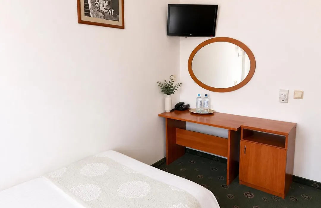 Hotel Secesja-1